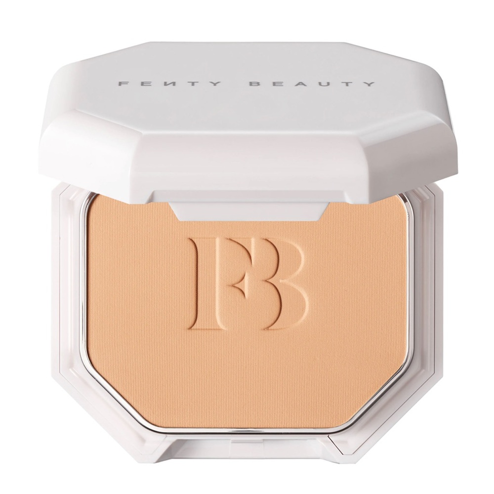 Fenty 250 Pro Filt’r Soft Matte Longwear Powder Foundation
